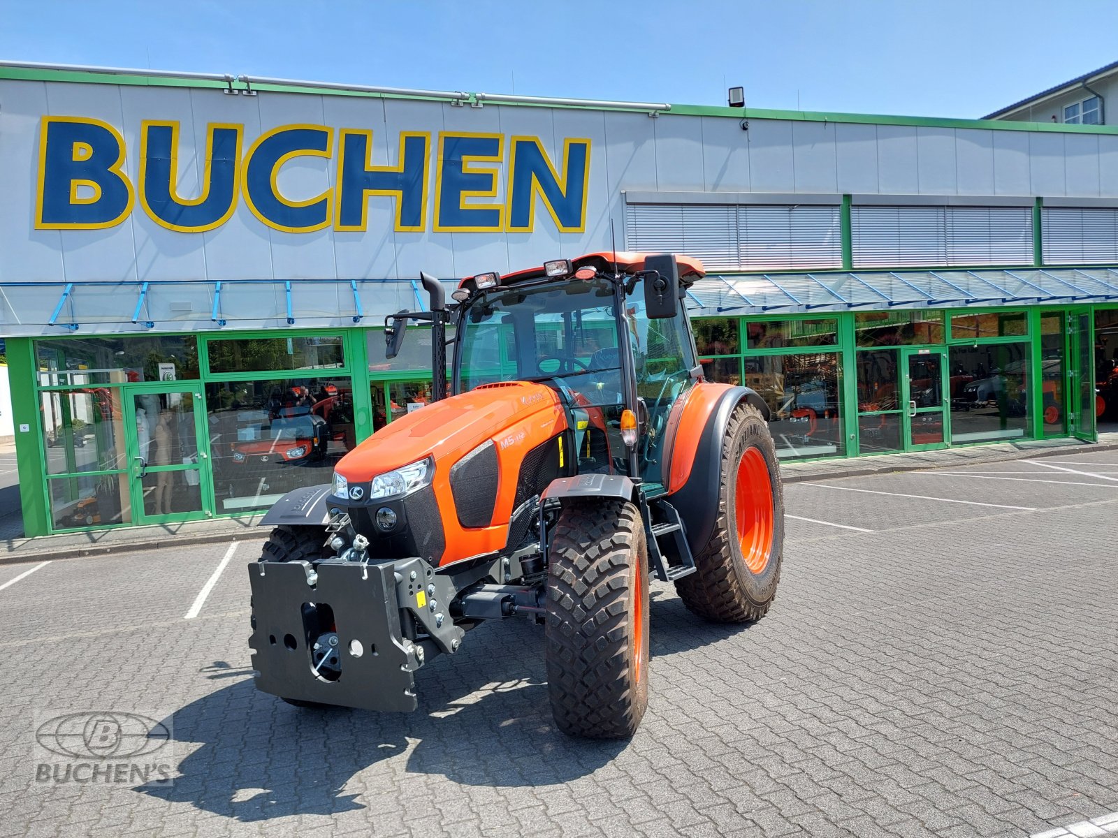 Kommunaltraktor des Typs Kubota M5-112 CAB Winterdienstpaket, Neumaschine in Olpe (Bild 11)