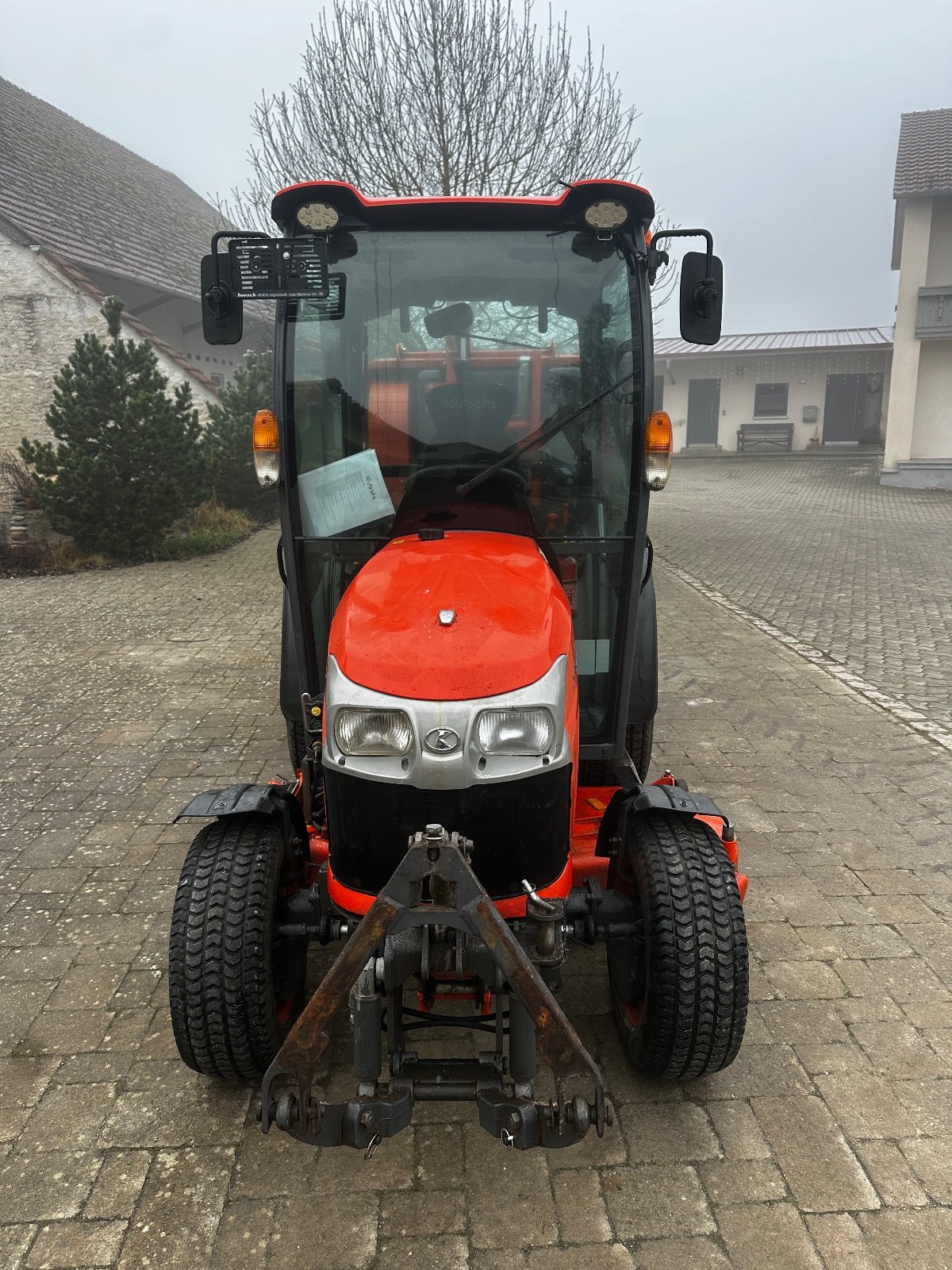 Kommunaltraktor typu Kubota ST401 Winter, Gebrauchtmaschine v Kaldorf (Obrázek 2)