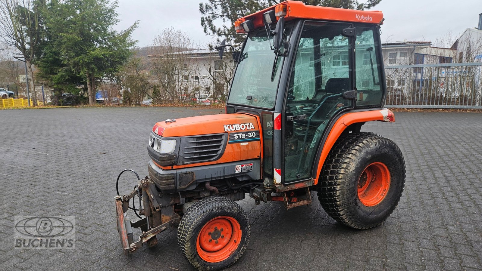 Kommunaltraktor des Typs Kubota STa-30, Gebrauchtmaschine in Olpe (Bild 9)