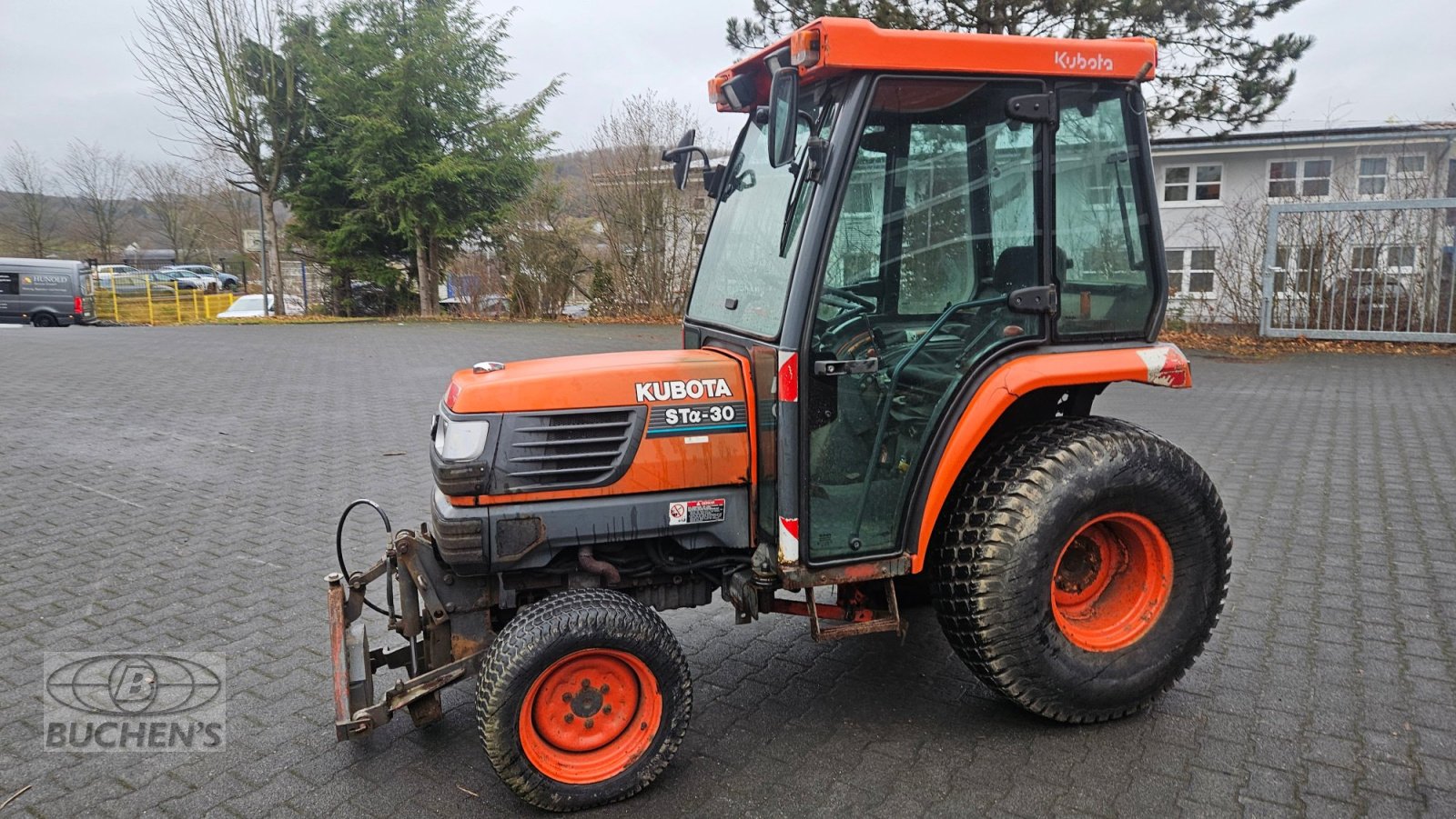 Kommunaltraktor des Typs Kubota STa-30, Gebrauchtmaschine in Olpe (Bild 10)