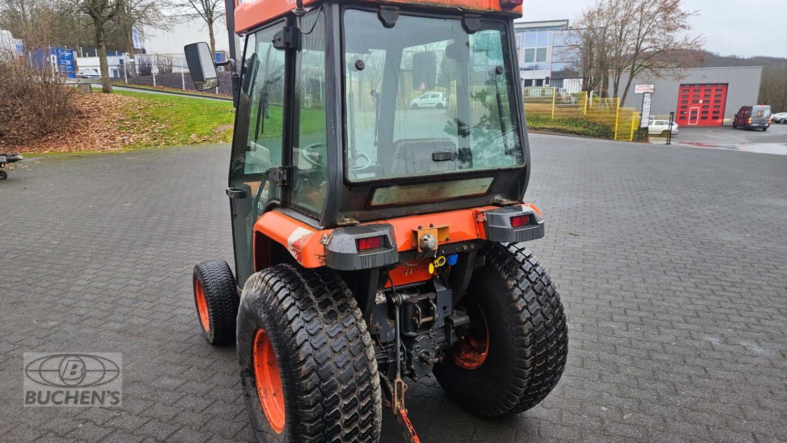 Kommunaltraktor des Typs Kubota STa-30, Gebrauchtmaschine in Olpe (Bild 13)