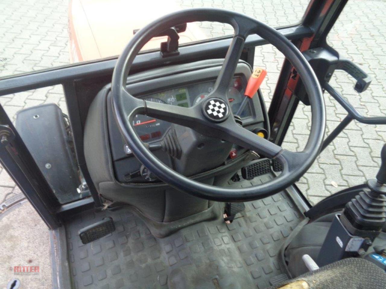 Kommunaltraktor del tipo Kubota STV-40, Gebrauchtmaschine In Zell a. H. (Immagine 7)