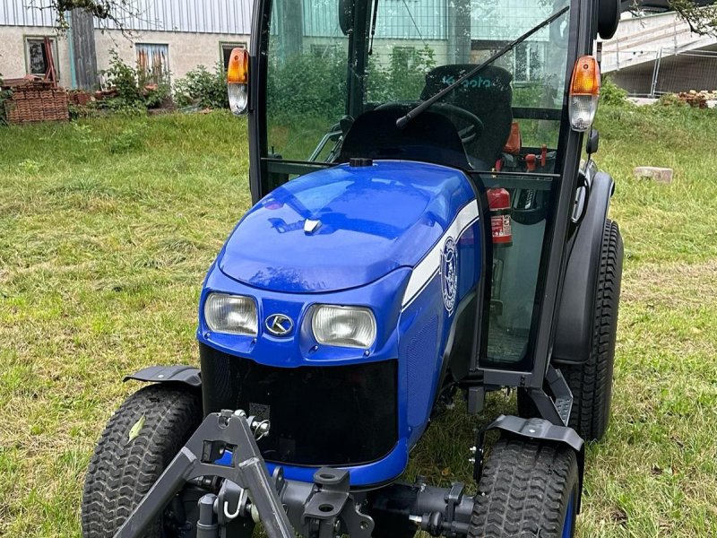 Kommunaltraktor des Typs Kubota STW 34, Gebrauchtmaschine in Dornstetten (Bild 1)