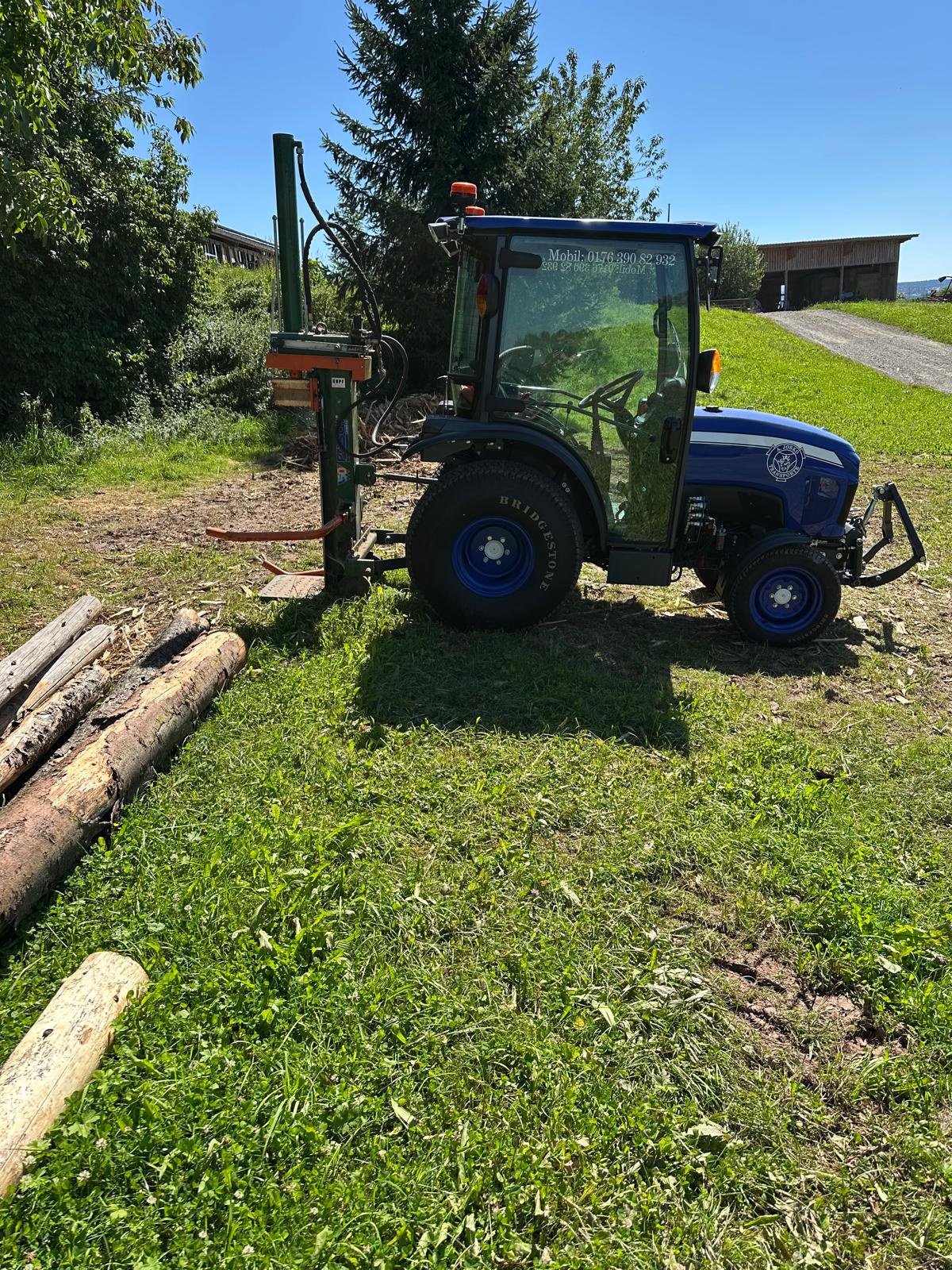 Kommunaltraktor des Typs Kubota STW 34, Gebrauchtmaschine in Dornstetten (Bild 3)