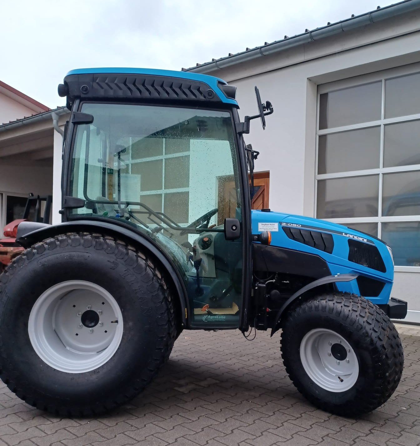 Kommunaltraktor typu Landini 2-050, Neumaschine v Au/Hallertau (Obrázek 1)