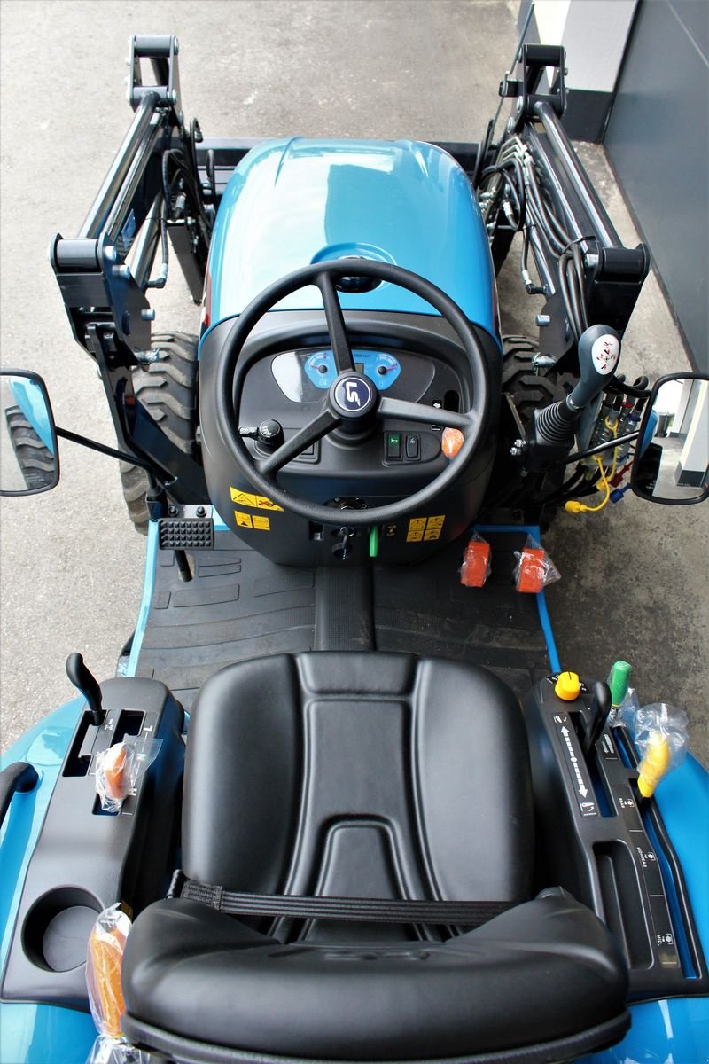 Kommunaltraktor des Typs LS Tractor XJ 25 HST, Neumaschine in Pischelsdorf (Bild 3)