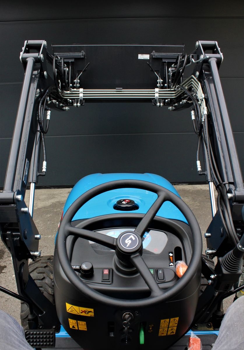 Kommunaltraktor des Typs LS Tractor XJ 25 HST, Neumaschine in Pischelsdorf (Bild 8)