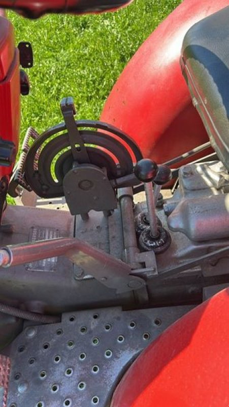 Kommunaltraktor des Typs Massey Ferguson 130, Gebrauchtmaschine in NATTERNBACH (Bild 6)