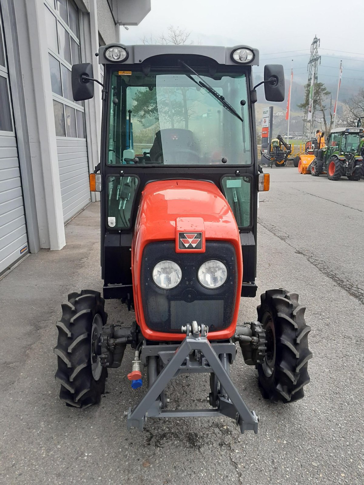 Kommunaltraktor tipa Massey Ferguson 1532, Gebrauchtmaschine u Frastanz (Slika 10)