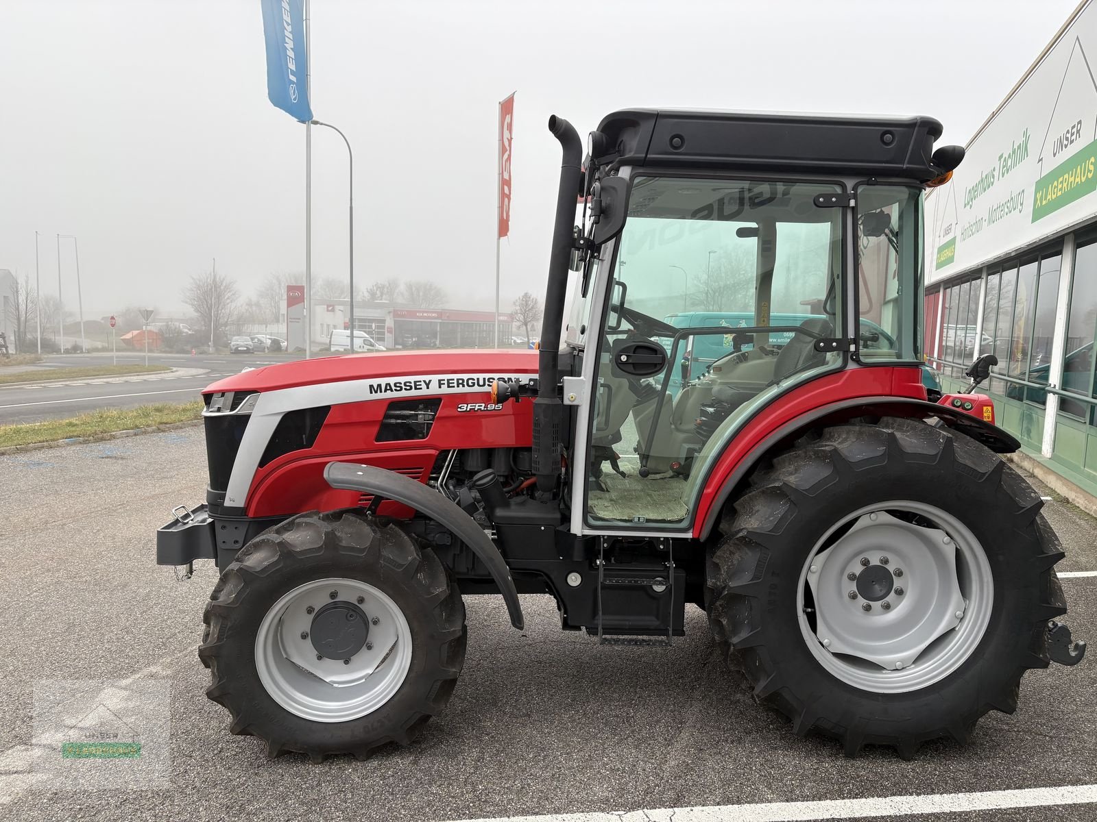 Kommunaltraktor typu Massey Ferguson MF 3FR.95 Kabine, Neumaschine v Mattersburg (Obrázek 4)