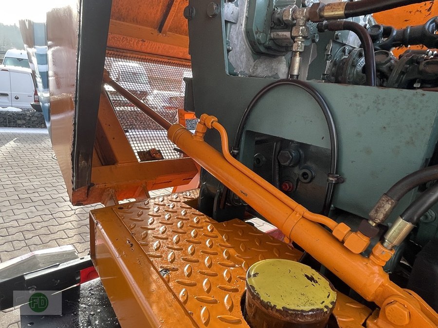 Kommunaltraktor del tipo Mercedes-Benz Unimog Schmidt Schneefräse mit Hydrostat Antrieb , erst 370 Bts, Gebrauchtmaschine en Hinterschmiding (Imagen 19)