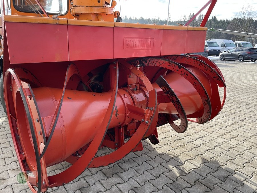 Kommunaltraktor del tipo Mercedes-Benz Unimog Schmidt Schneefräse mit Hydrostat Antrieb , erst 370 Bts, Gebrauchtmaschine en Hinterschmiding (Imagen 24)
