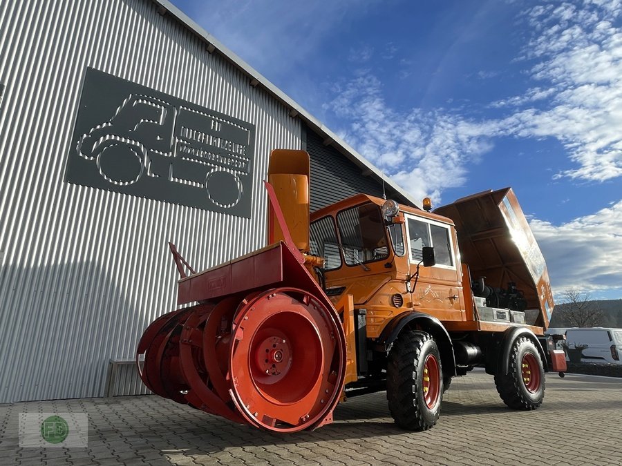 Kommunaltraktor del tipo Mercedes-Benz Unimog Schmidt Schneefräse mit Hydrostat Antrieb , erst 370 Bts, Gebrauchtmaschine en Hinterschmiding (Imagen 25)
