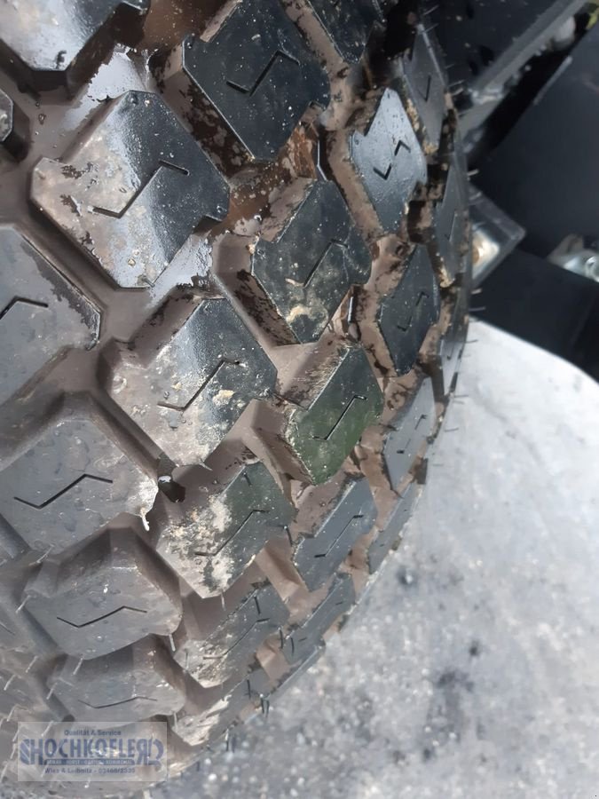 Kommunaltraktor от тип New Holland Boomer 25 C, Neumaschine в Wies (Снимка 12)