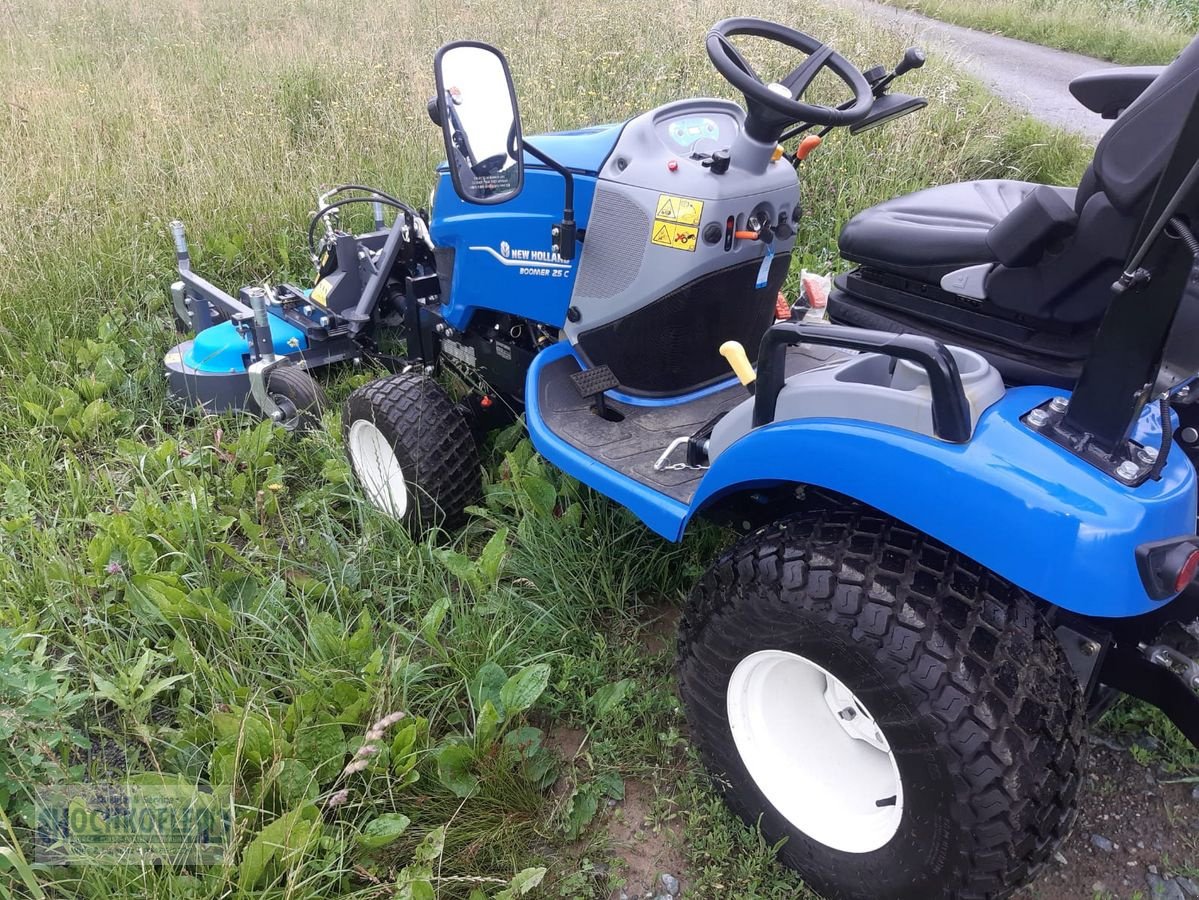 Kommunaltraktor от тип New Holland Boomer 25 C, Neumaschine в Wies (Снимка 3)