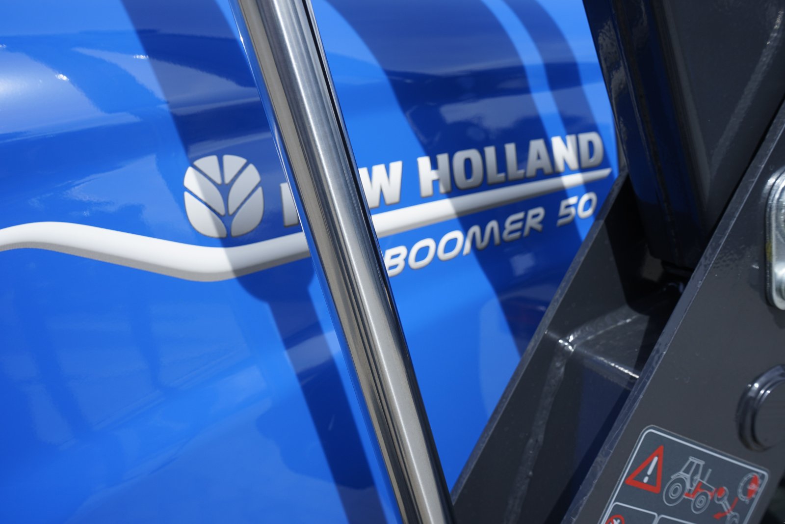 Kommunaltraktor типа New Holland Boomer50, Neumaschine в Rötz (Фотография 8)