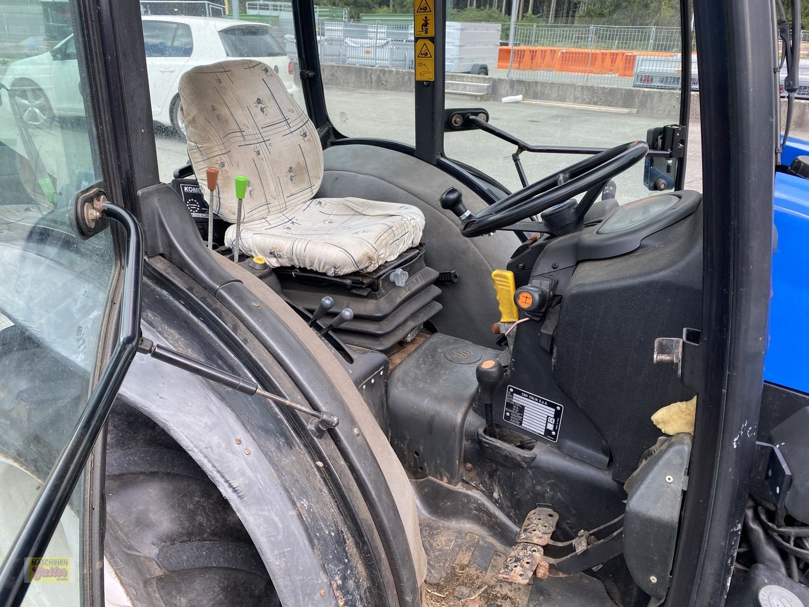 Kommunaltraktor typu New Holland TCE 40, Gebrauchtmaschine v Kötschach (Obrázek 18)