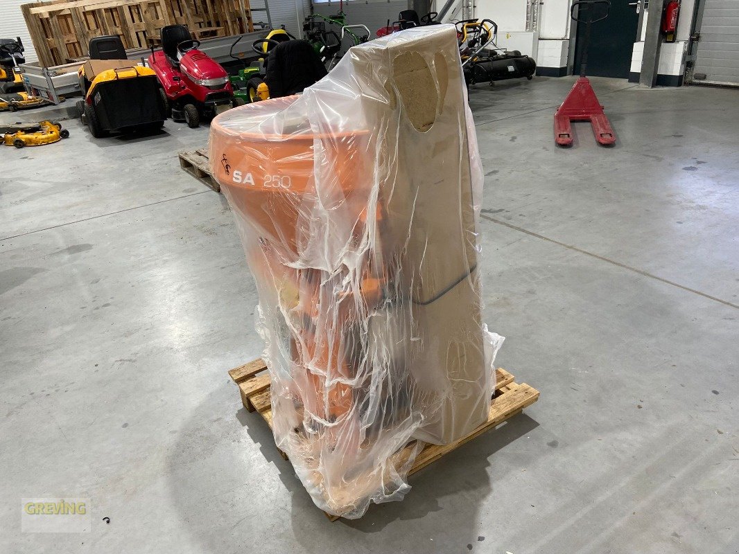 Kommunaltraktor za tip Rauch SA 250 Salzstreuer, Neumaschine u Ahaus (Slika 7)