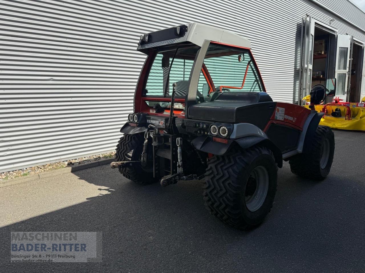 Kommunaltraktor του τύπου Reform H7X, Gebrauchtmaschine σε Freiburg (Φωτογραφία 3)
