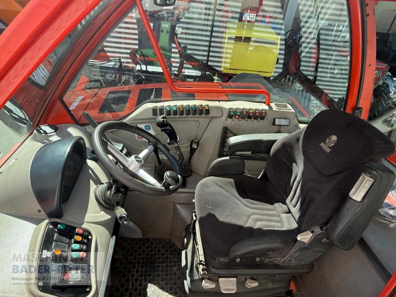 Kommunaltraktor του τύπου Reform H7X, Gebrauchtmaschine σε Freiburg (Φωτογραφία 5)