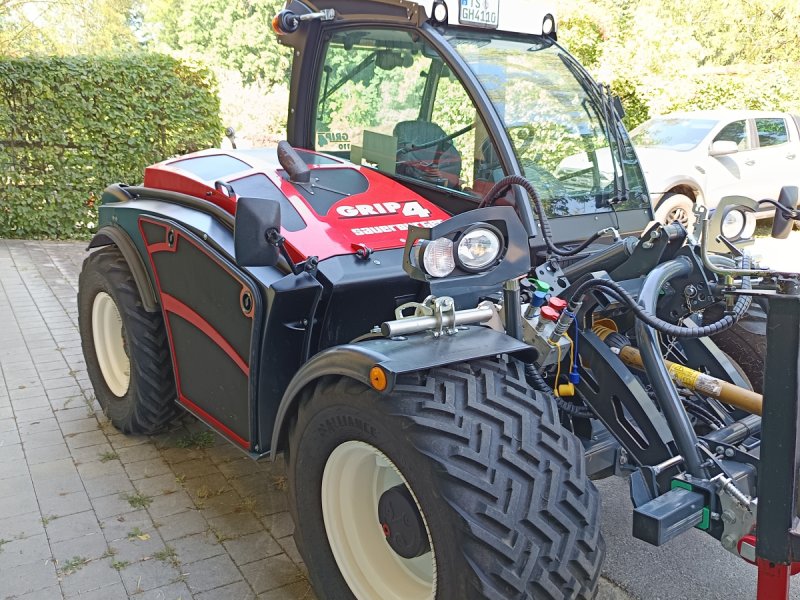 Kommunaltraktor типа Sauerburger GRIP 4 110, Gebrauchtmaschine в Vachendorf  (Фотография 1)