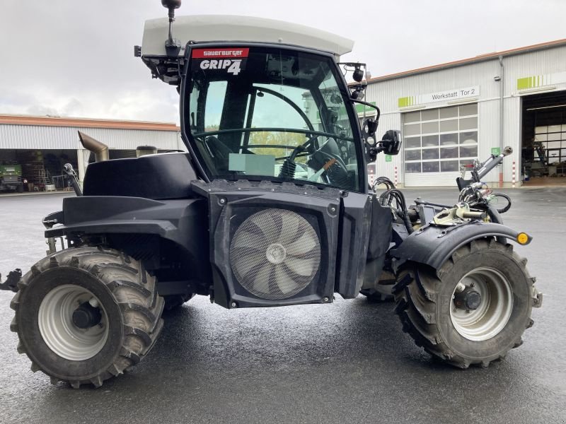 Kommunaltraktor des Typs Sauerburger GRIP 4-70 STANDARD, Gebrauchtmaschine in Wülfershausen an der Saale (Bild 8)