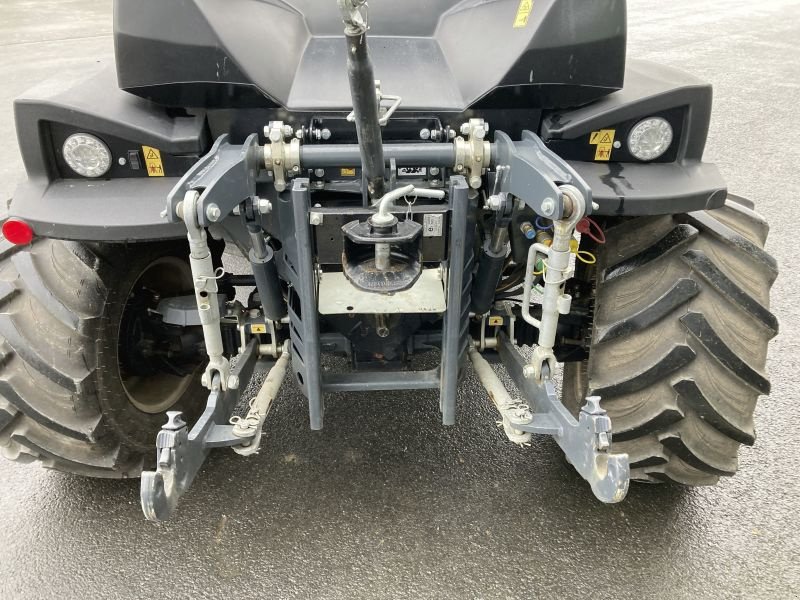 Kommunaltraktor des Typs Sauerburger GRIP 4-70 STANDARD, Gebrauchtmaschine in Wülfershausen an der Saale (Bild 7)