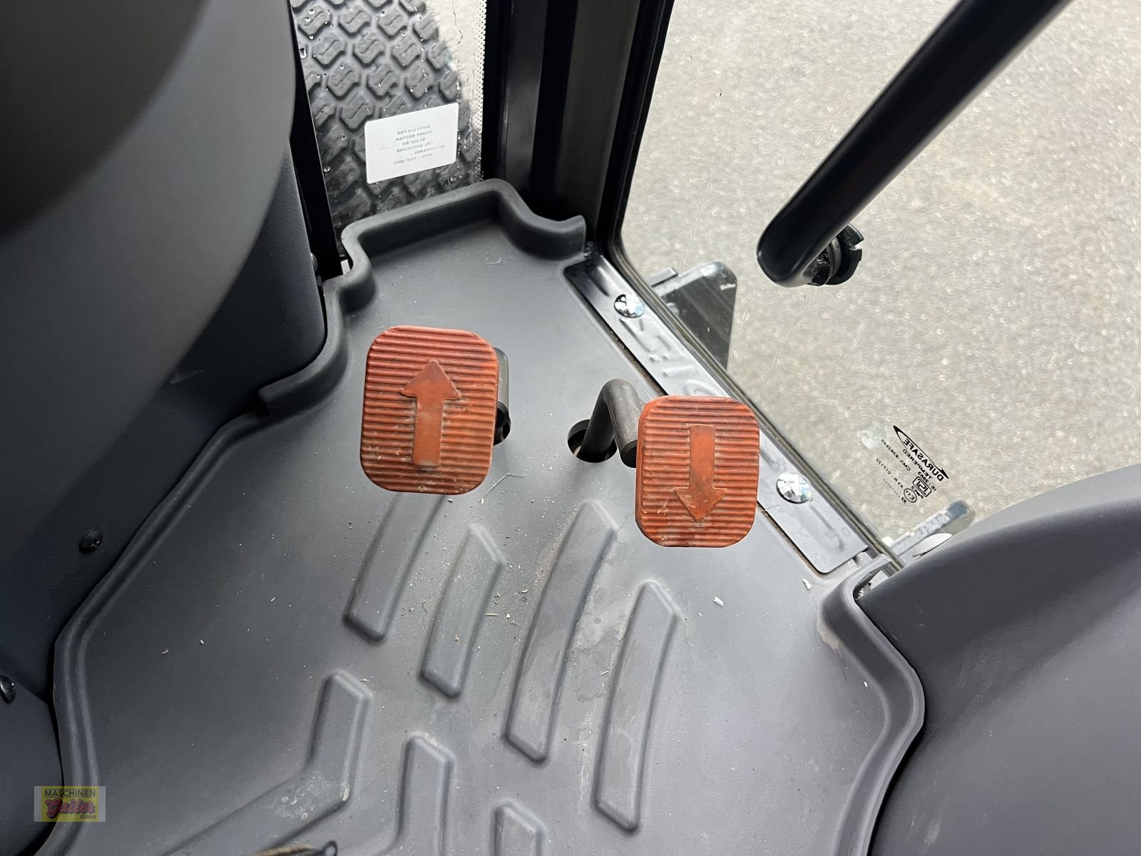 Kommunaltraktor des Typs Solis 26 HST 4WD mit Kabine, Gebrauchtmaschine in Kötschach (Bild 17)