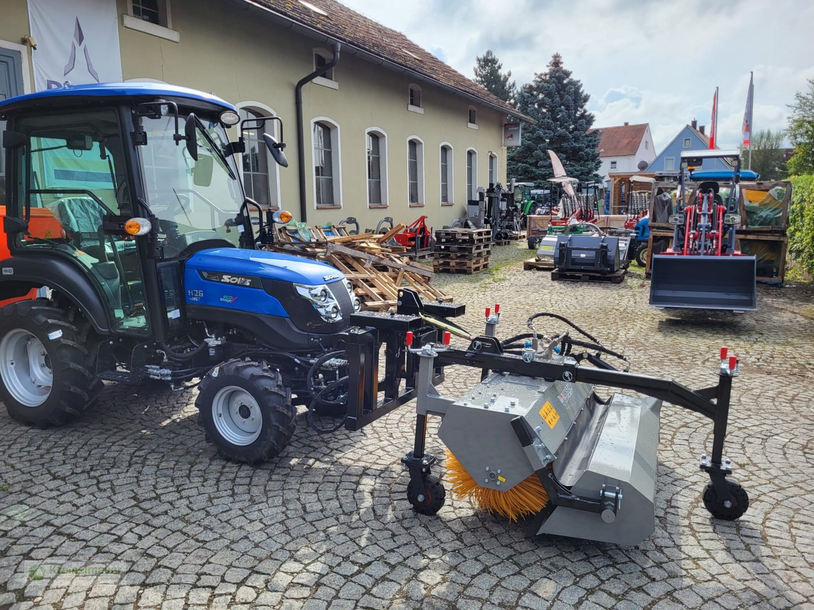 Kommunaltraktor typu Solis 26 HST + Kabine + Jansen JK-130 Kehrmaschine + StVZO NEU, Neumaschine v Feuchtwangen (Obrázek 3)