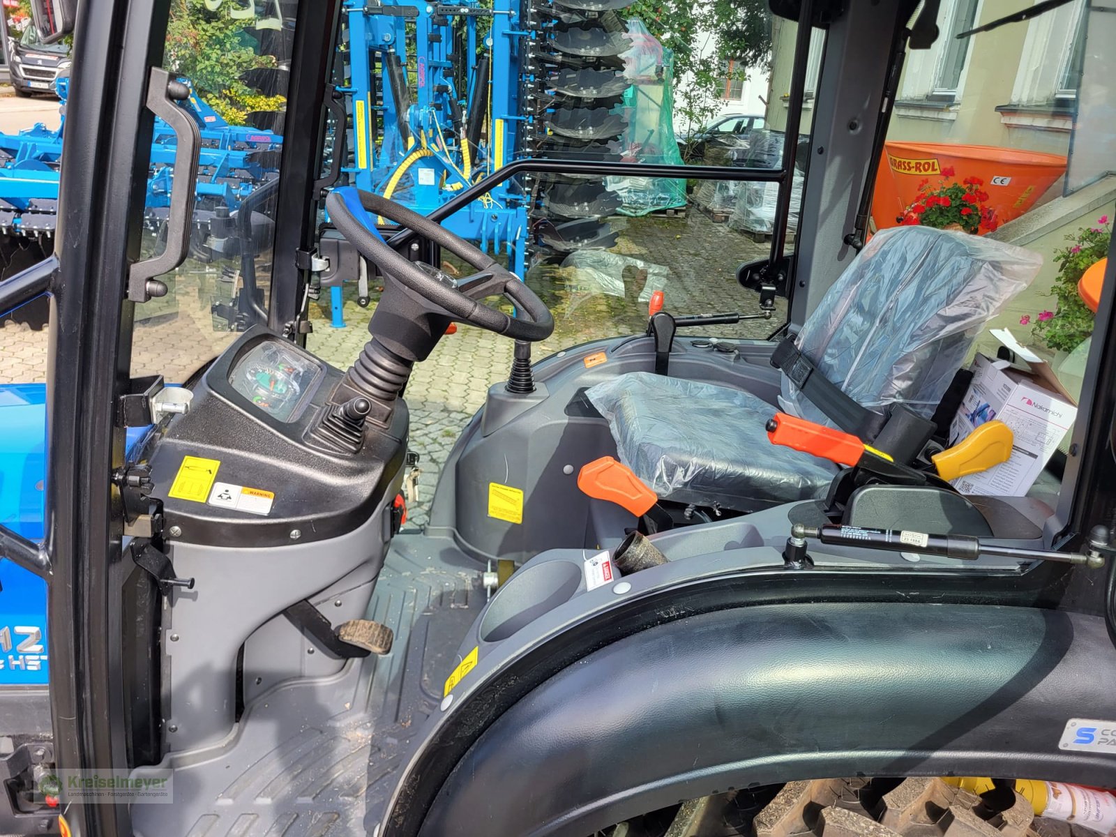 Kommunaltraktor typu Solis 26 HST + Kabine + Jansen JK-130 Kehrmaschine + StVZO NEU, Neumaschine v Feuchtwangen (Obrázek 8)