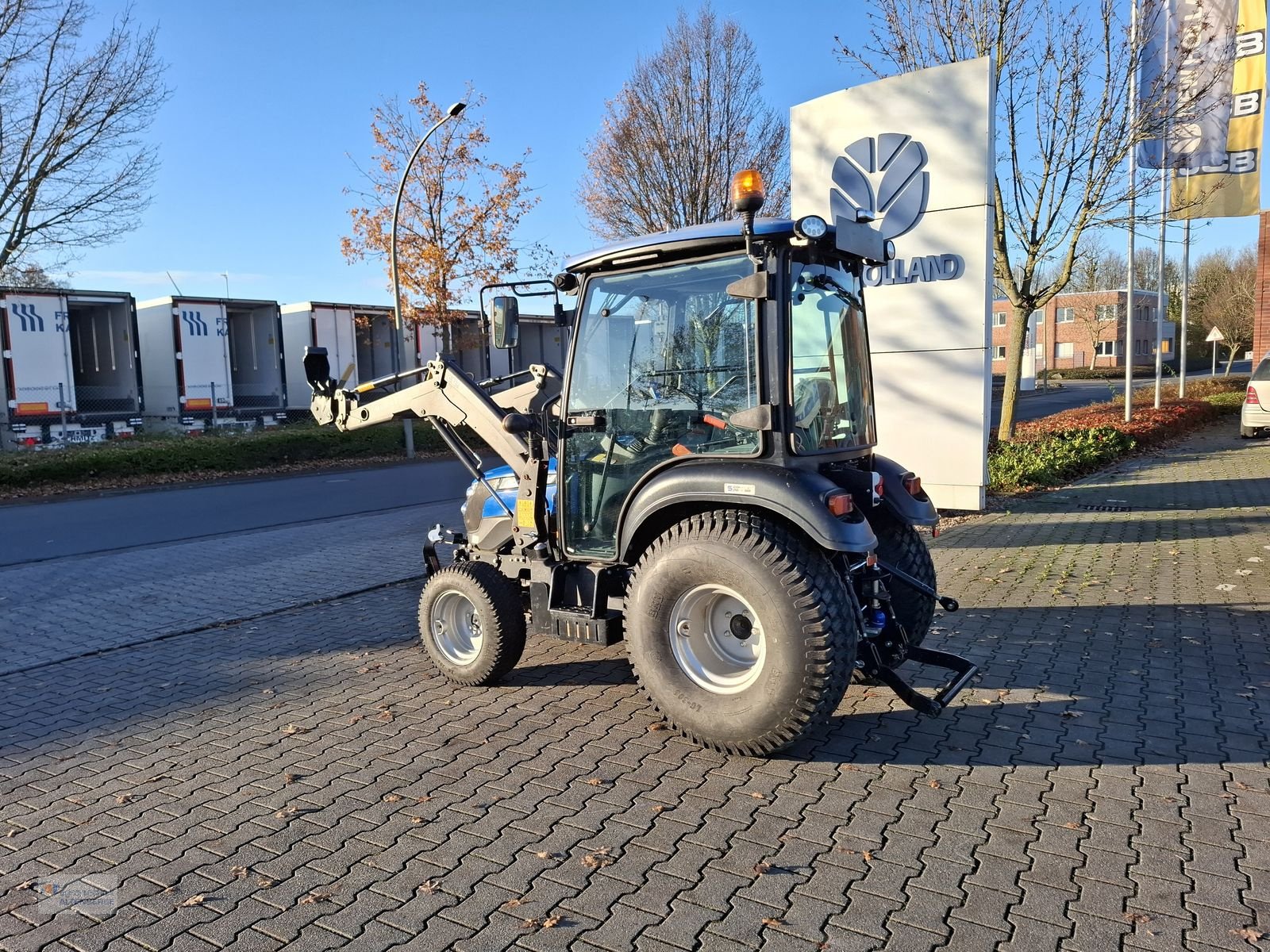Kommunaltraktor tipa Solis 26 HST mit Fahrerkabine und Frontlader, Gebrauchtmaschine u Altenberge (Slika 8)