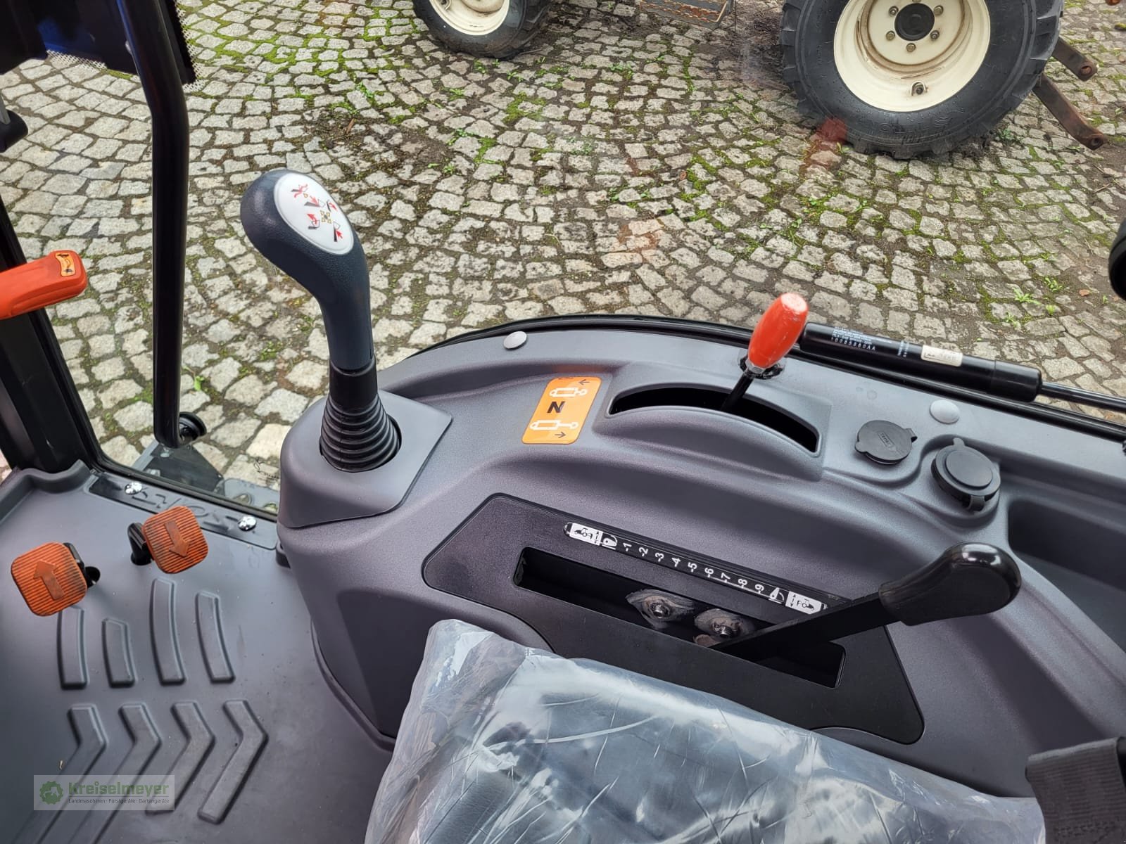 Kommunaltraktor tipa Solis 26 HST + Winterpaket - OHNE Werkzeug - NEU StVZO-Zulassung, Neumaschine u Feuchtwangen (Slika 8)