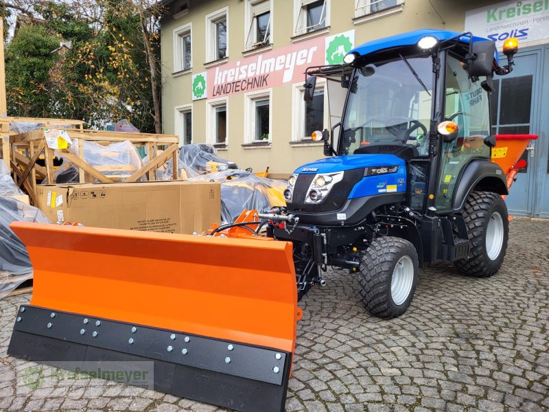 Kommunaltraktor des Typs Solis 26 HST Winterpaket Schneeräumschild + Salzstreuer Kabine Heizung Hydrostat NEU, Neumaschine in Feuchtwangen (Bild 1)