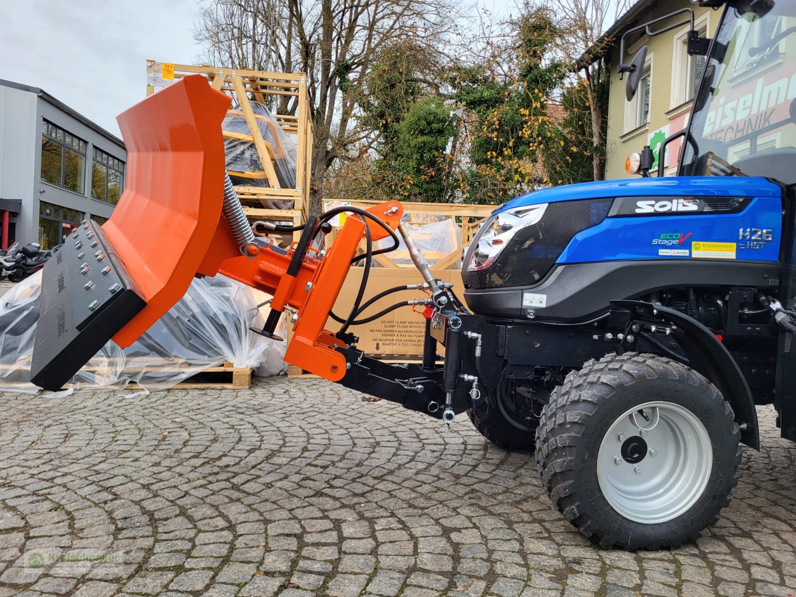 Kommunaltraktor des Typs Solis 26 HST Winterpaket Schneeräumschild + Salzstreuer Kabine Heizung Hydrostat NEU, Neumaschine in Feuchtwangen (Bild 10)