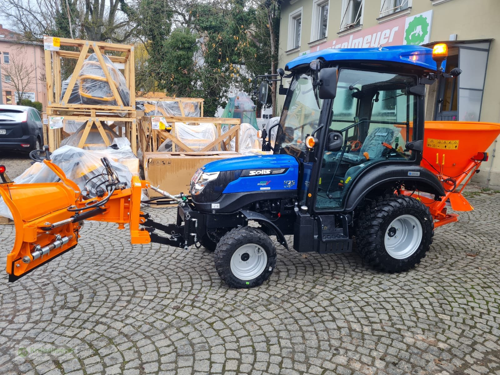 Kommunaltraktor des Typs Solis 26 HST Winterpaket Vario-Schneeräumschild + Salzstreuer Kabine Heizung Hydrostat NEU Aktion, Neumaschine in Feuchtwangen (Bild 7)