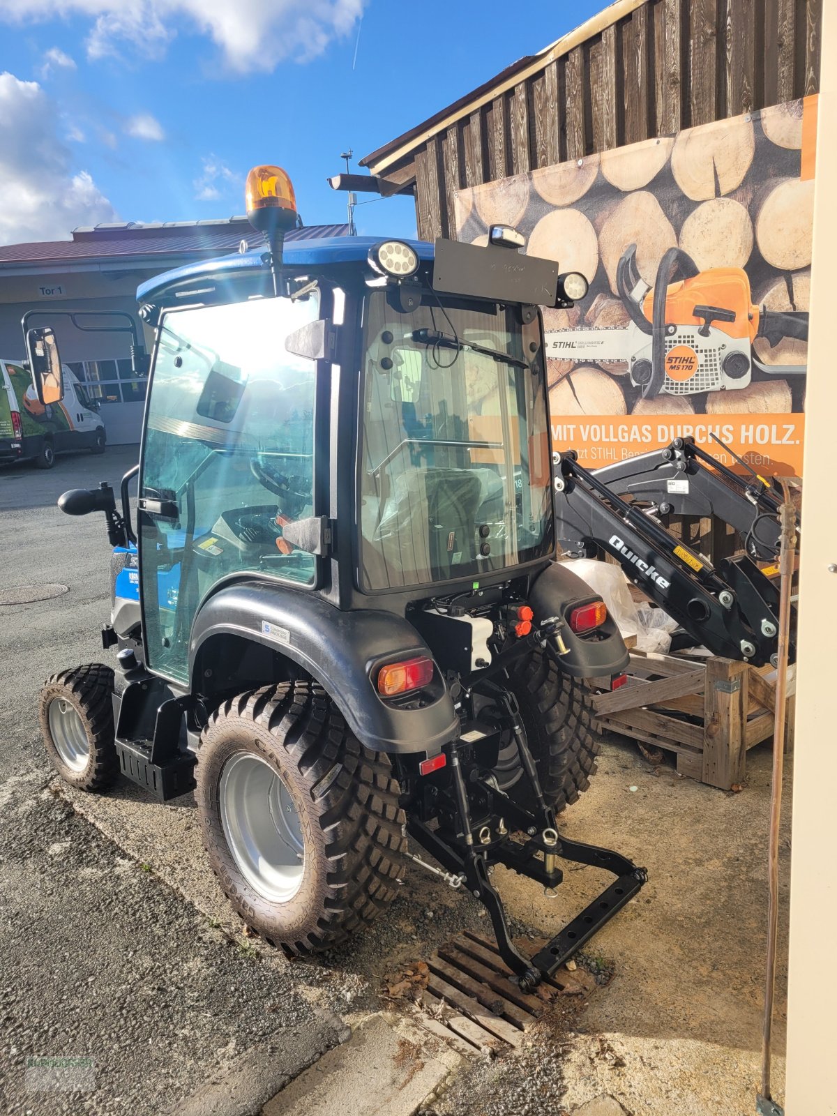 Kommunaltraktor typu Solis 26 HST, Neumaschine v Rehau (Obrázek 2)