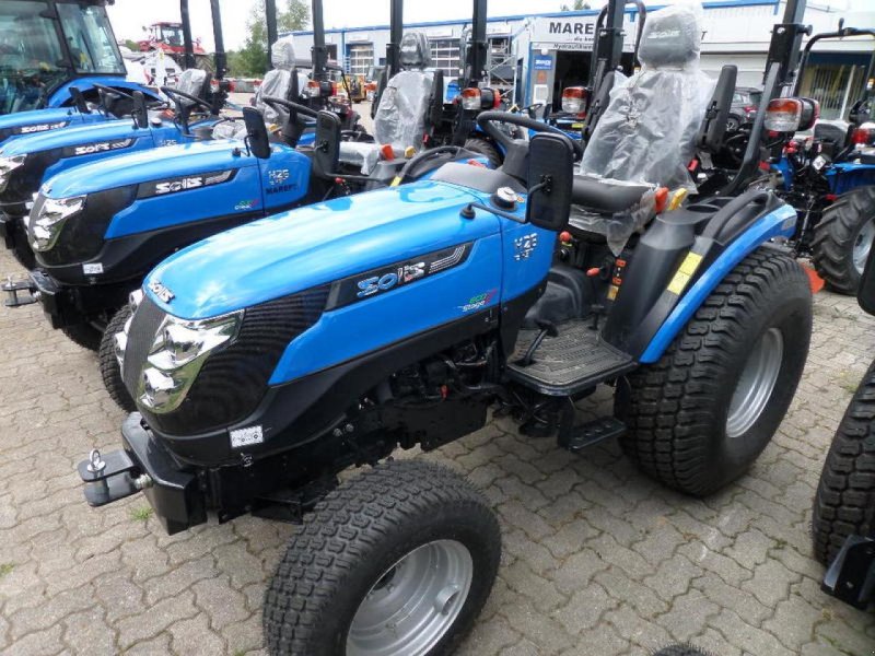 Kommunaltraktor vrste Solis 26 HST, Neumaschine v Neubukow (Slika 1)