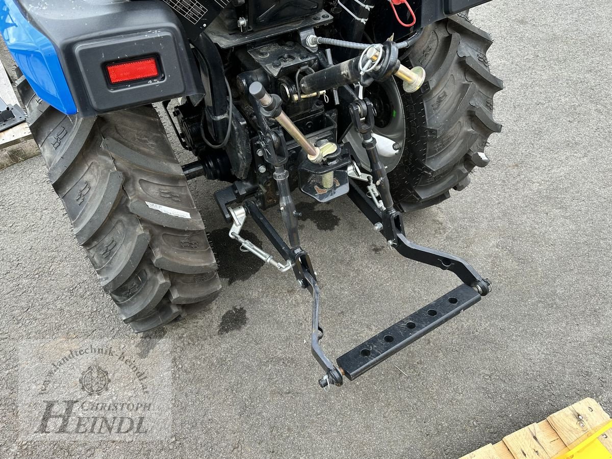 Kommunaltraktor typu Solis 26 HST, Neumaschine v Stephanshart (Obrázek 9)