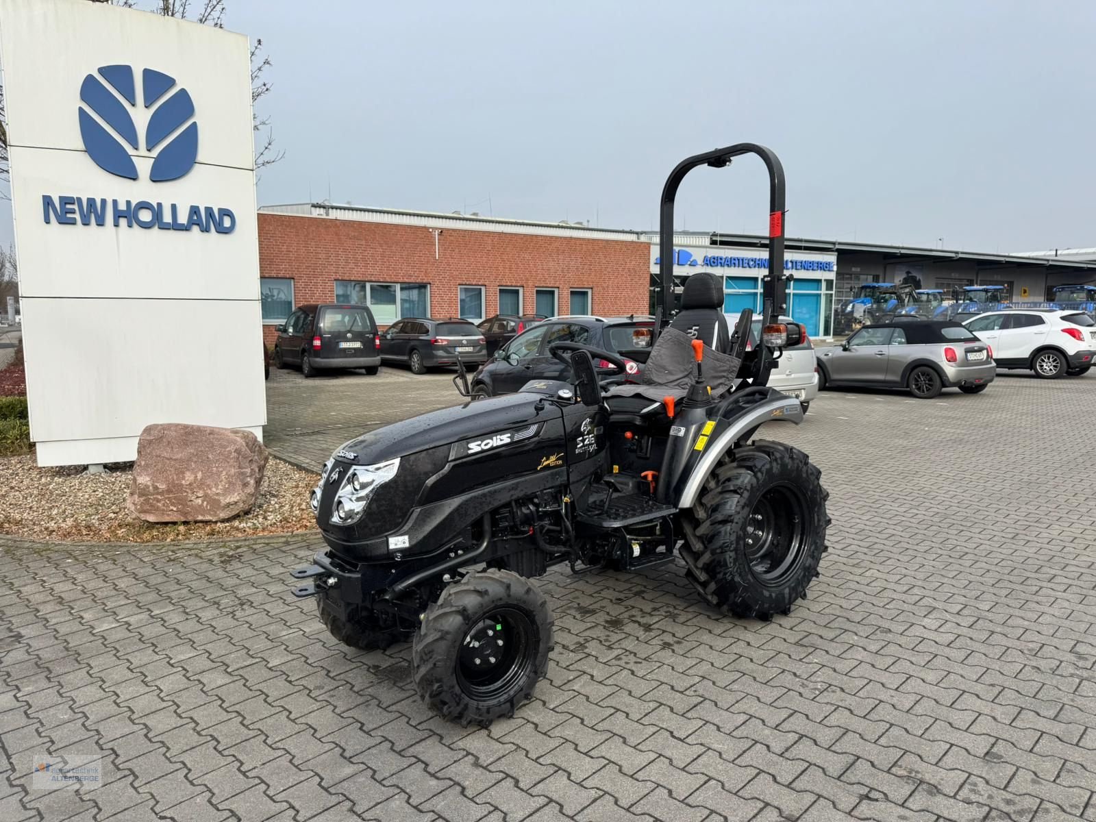 Kommunaltraktor Türe ait Solis 26 Panther Sonderedition, Gebrauchtmaschine içinde Altenberge (resim 9)