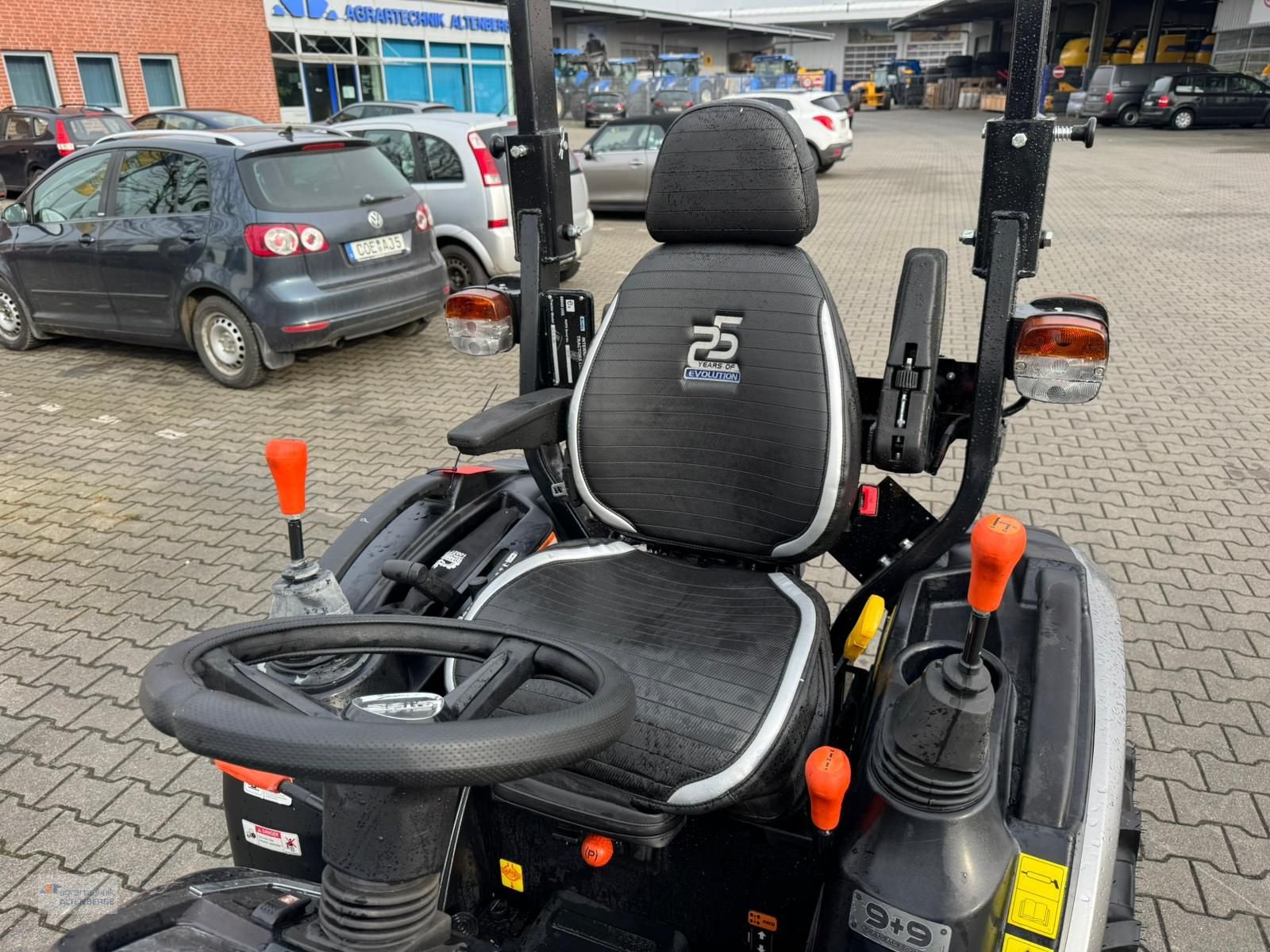 Kommunaltraktor Türe ait Solis 26 Panther Sonderedition, Gebrauchtmaschine içinde Altenberge (resim 10)