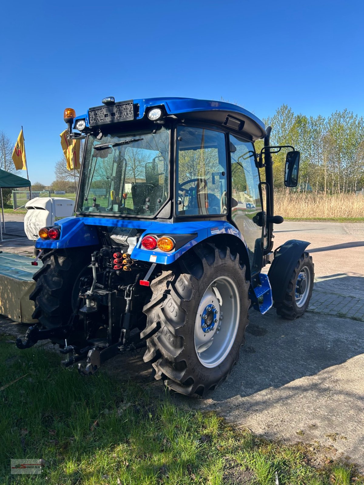 Kommunaltraktor του τύπου Solis 50, Neumaschine σε Granzin OT Greven (Φωτογραφία 4)