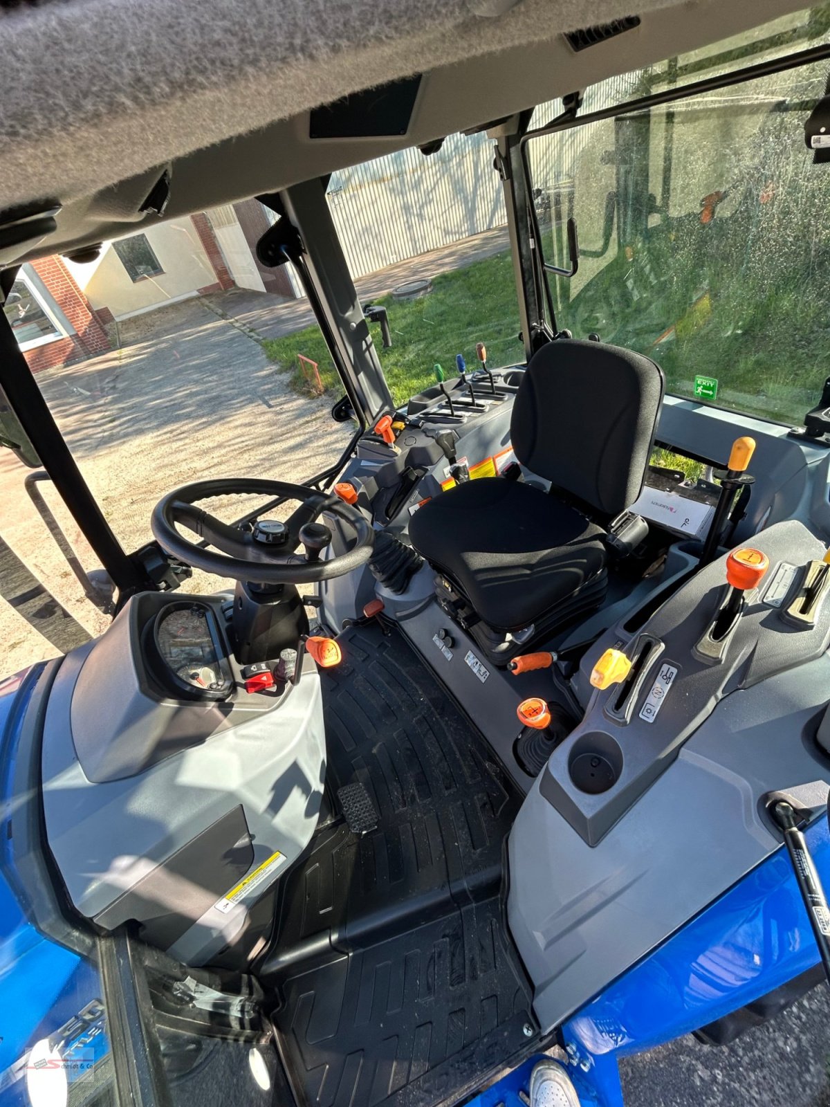 Kommunaltraktor του τύπου Solis 50, Neumaschine σε Granzin OT Greven (Φωτογραφία 7)