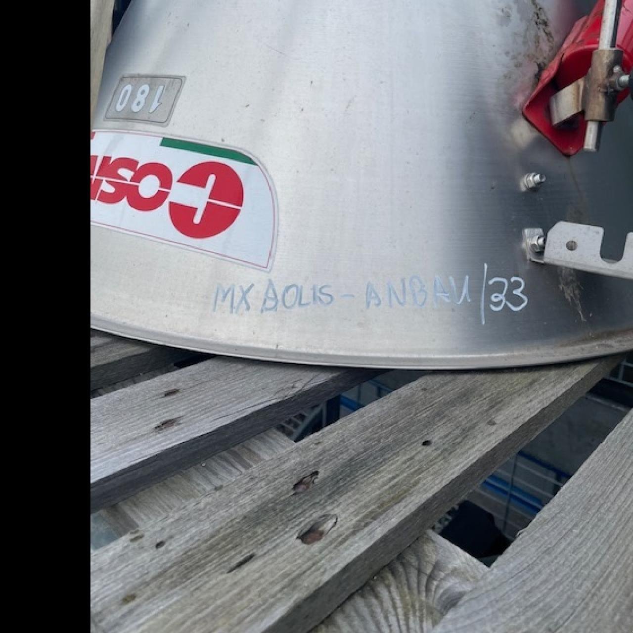 Kommunaltraktor del tipo Solis COSMO 180 PX STREUER, Neumaschine en Neubukow (Imagen 3)