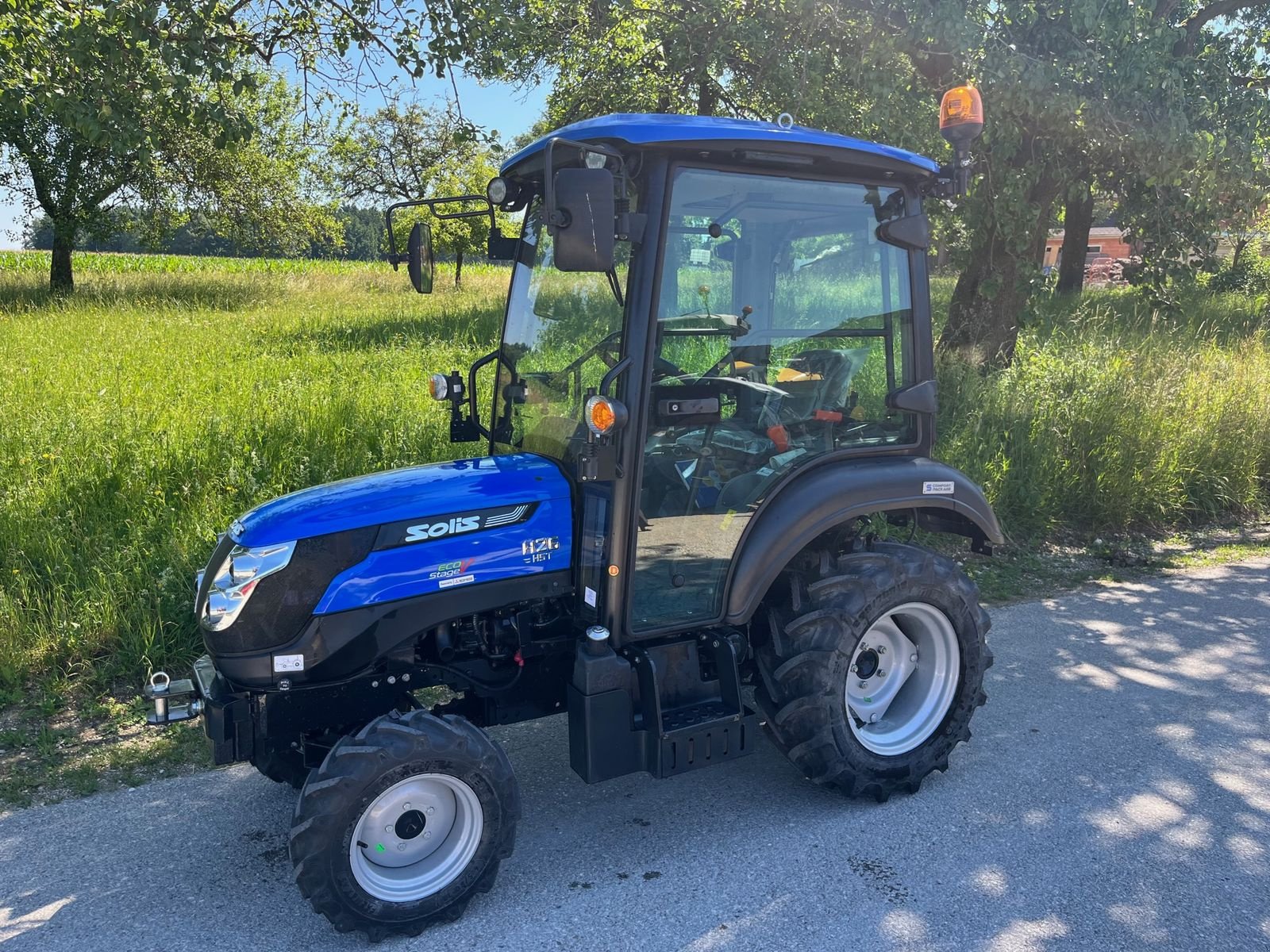 Kommunaltraktor типа Solis Solis 26 Hydrostat mit Kabine stufenlos, Neumaschine в Waldneukirchen (Фотография 2)