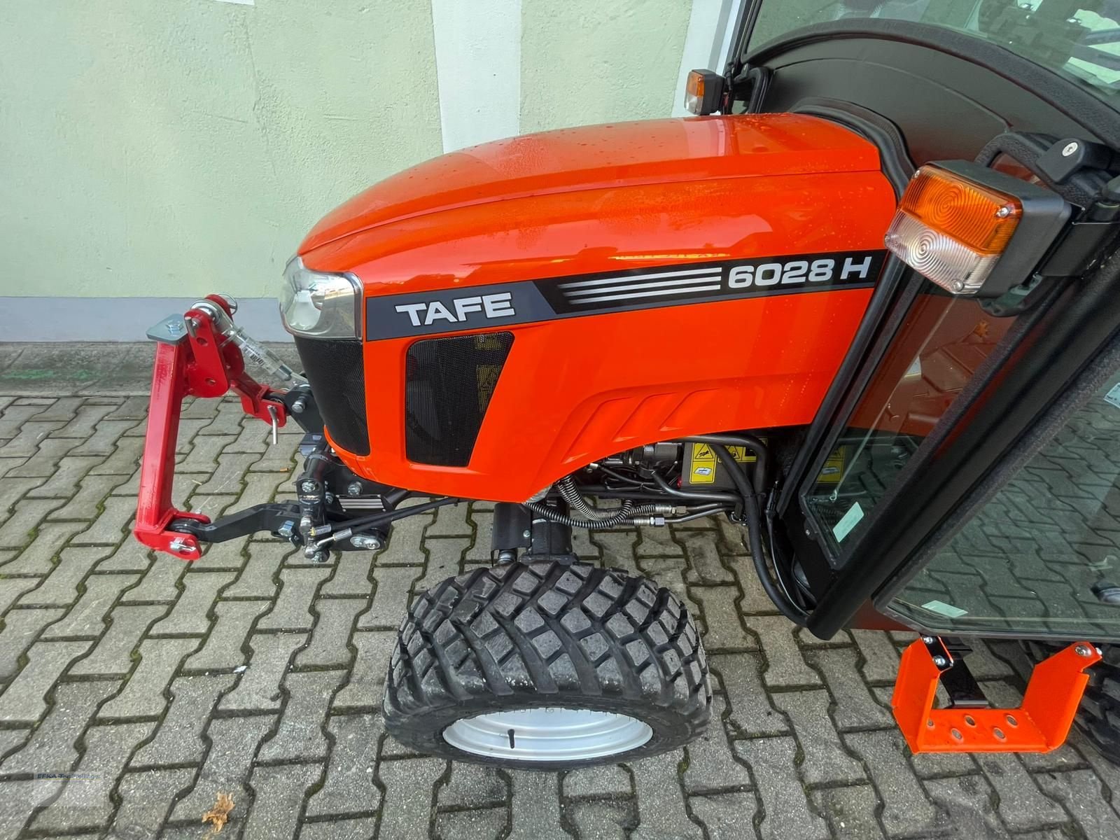 Kommunaltraktor typu Sonstige 6028H, Neumaschine v Obing (Obrázek 8)