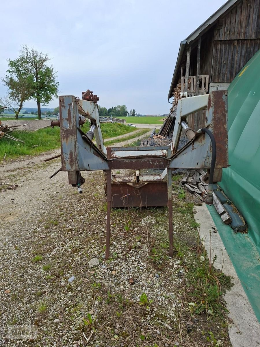 Kommunaltraktor типа Sonstige Fendt 103LS mit Frontlader, Gebrauchtmaschine в Burgkirchen (Фотография 7)