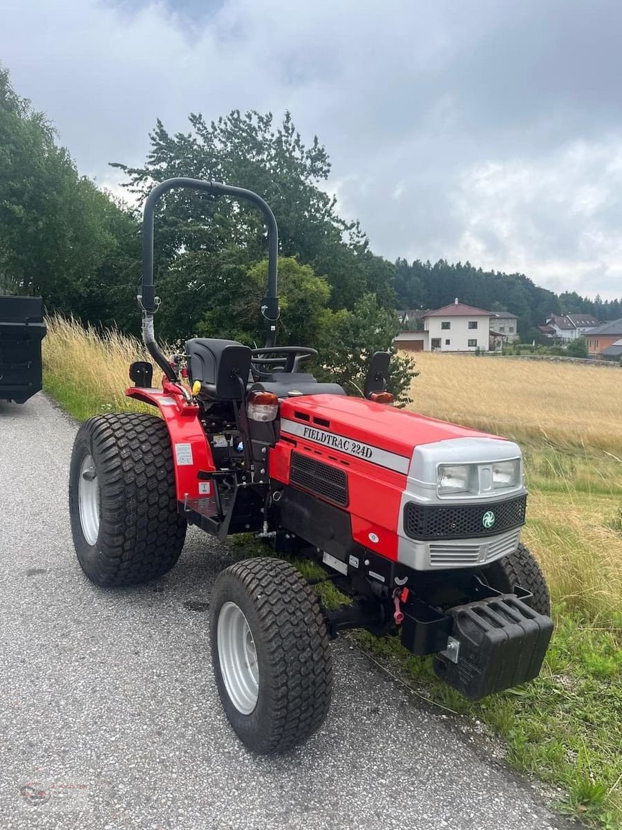 Kommunaltraktor of the type Sonstige FIELDTRAC 224D mit Rasenbereifung & Allrad – NEU, Neumaschine in Dimbach (Picture 7)