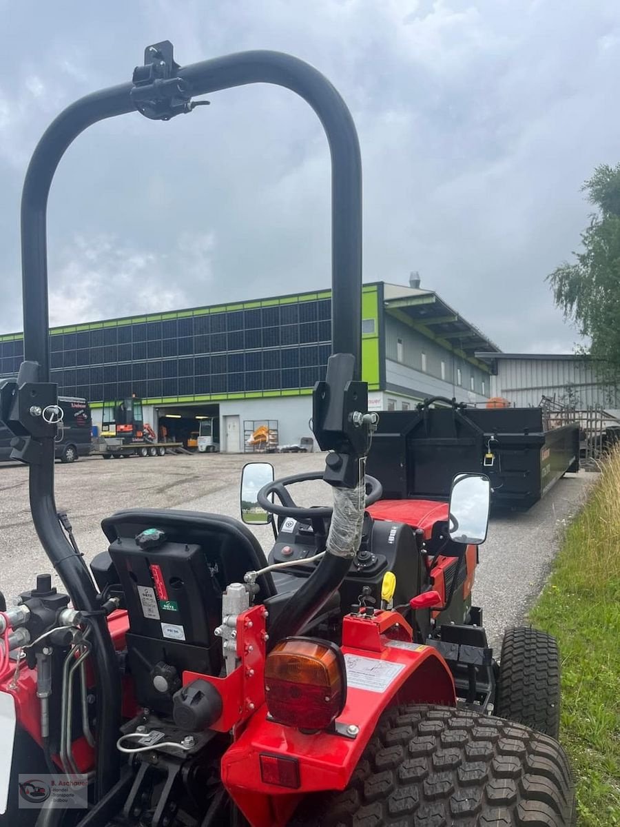 Kommunaltraktor of the type Sonstige FIELDTRAC 224D mit Rasenbereifung & Allrad – NEU, Neumaschine in Dimbach (Picture 17)