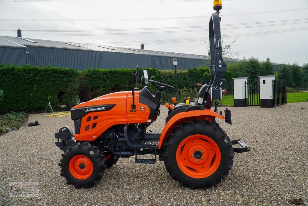 Kommunaltraktor des Typs Sonstige Kleintraktor AVANGER 26, Neumaschine in Dimbach (Bild 2)