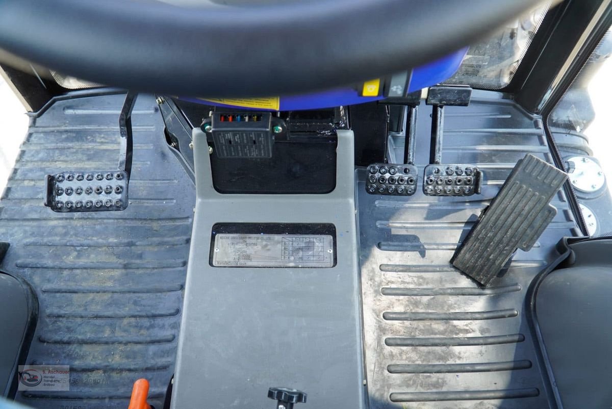 Kommunaltraktor del tipo Sonstige Lovol M404C mit Kabine, Neumaschine In Dimbach (Immagine 7)